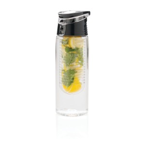 Zamykana butelka sportowa 700 ml
